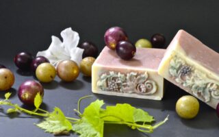 Natural soap made by La Salle BOTANIQUE with Native American grape