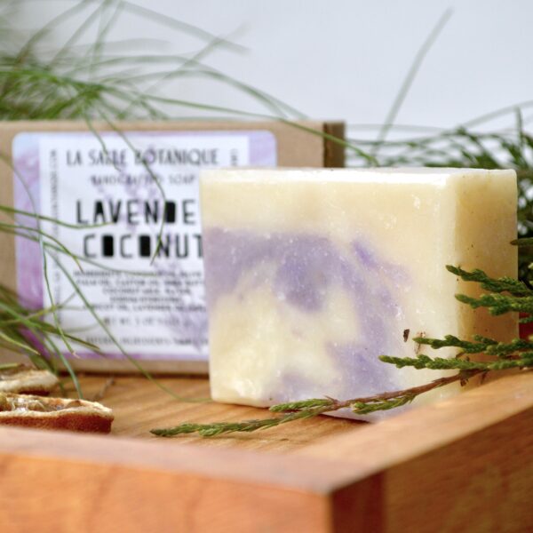 Handcrafted natural soap for sensitive skin Lavender & Coconut by La Salle BOTANIQUE