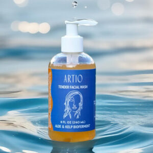 ARTIO BEAUTY Facial Wash with seaweed and aloe vera ferments. Designed for oily and sensitive skin by La Salle BOTANIQUE